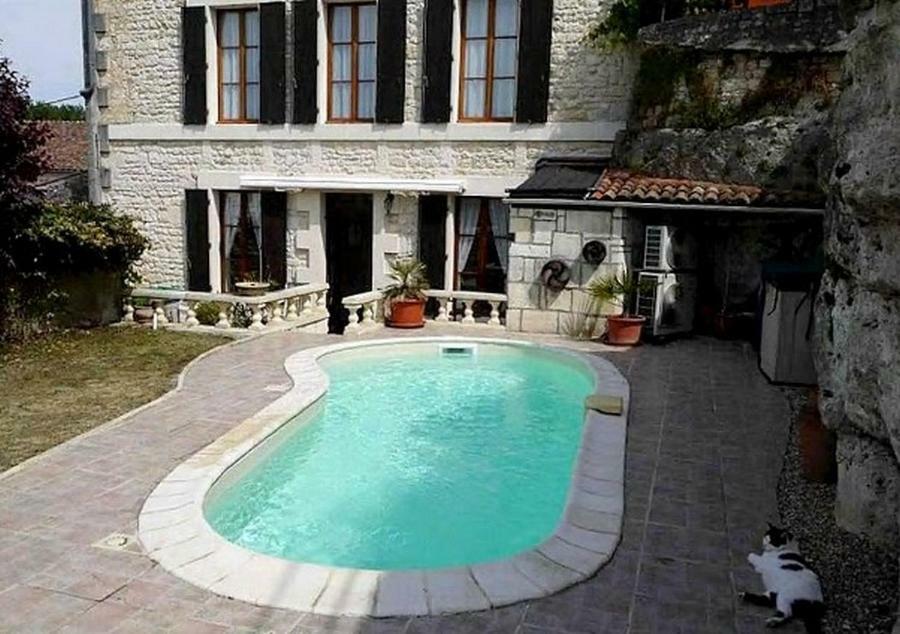 La Maison De L'Aubepin Saint-Savinien Dış mekan fotoğraf